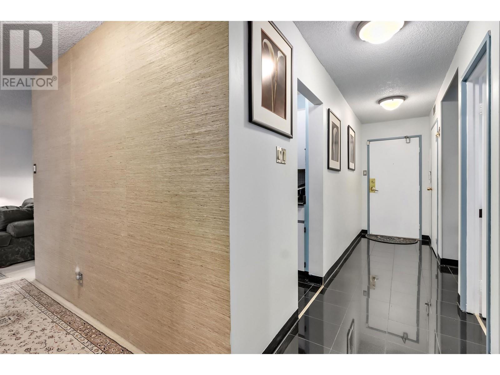 210 2020 Fullerton Avenue, North Vancouver, British Columbia  V7P 3G3 - Photo 17 - R2854478