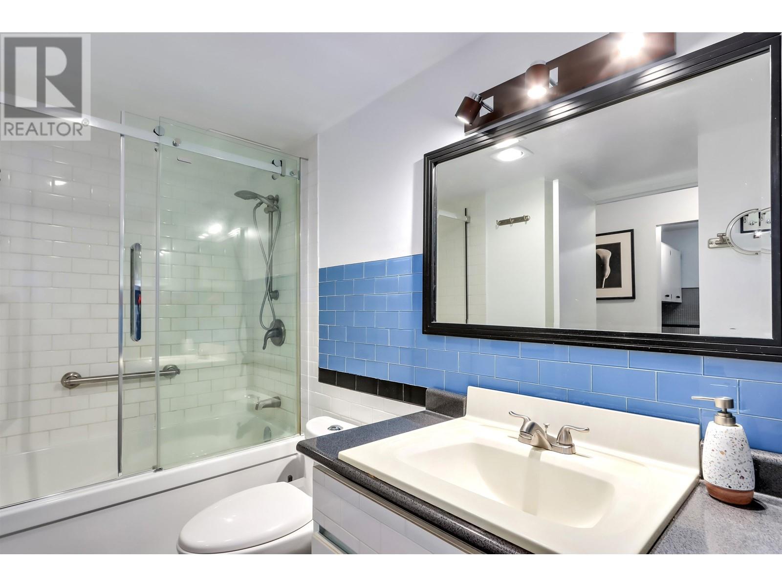 210 2020 Fullerton Avenue, North Vancouver, British Columbia  V7P 3G3 - Photo 20 - R2854478