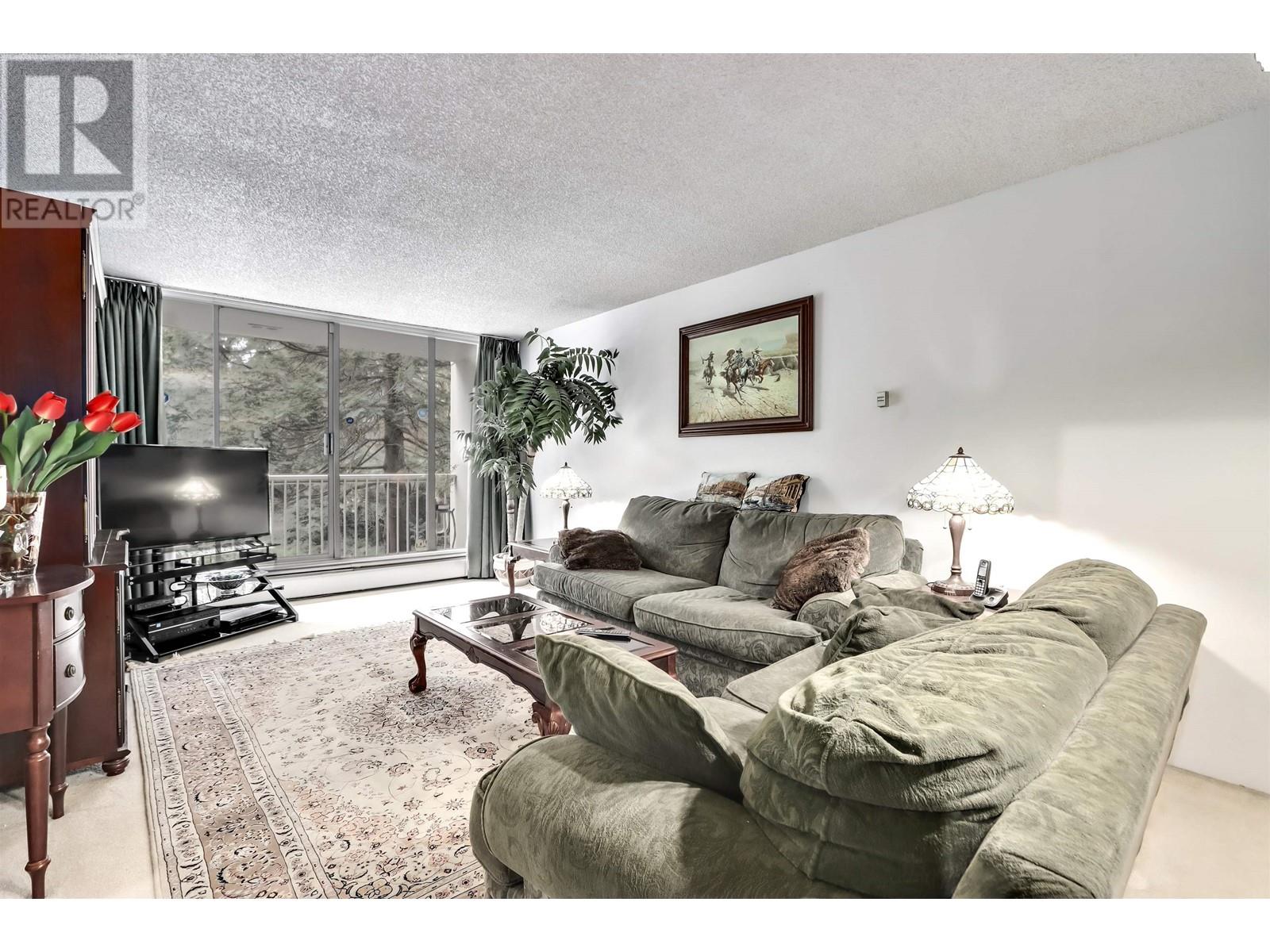 210 2020 Fullerton Avenue, North Vancouver, British Columbia  V7P 3G3 - Photo 4 - R2854478