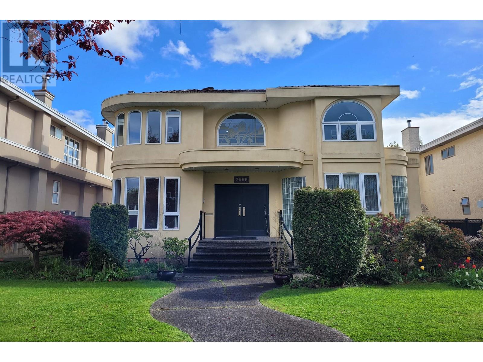 2556 W 20th Avenue, Vancouver, British Columbia  V6L 1G8 - Photo 1 - R2854494