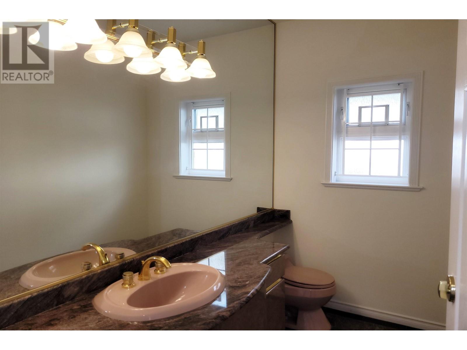 2556 W 20th Avenue, Vancouver, British Columbia  V6L 1G8 - Photo 10 - R2854494