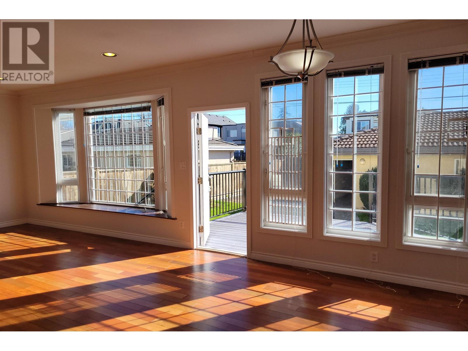 2556 W 20th Avenue, Vancouver, British Columbia  V6L 1G8 - Photo 12 - R2854494