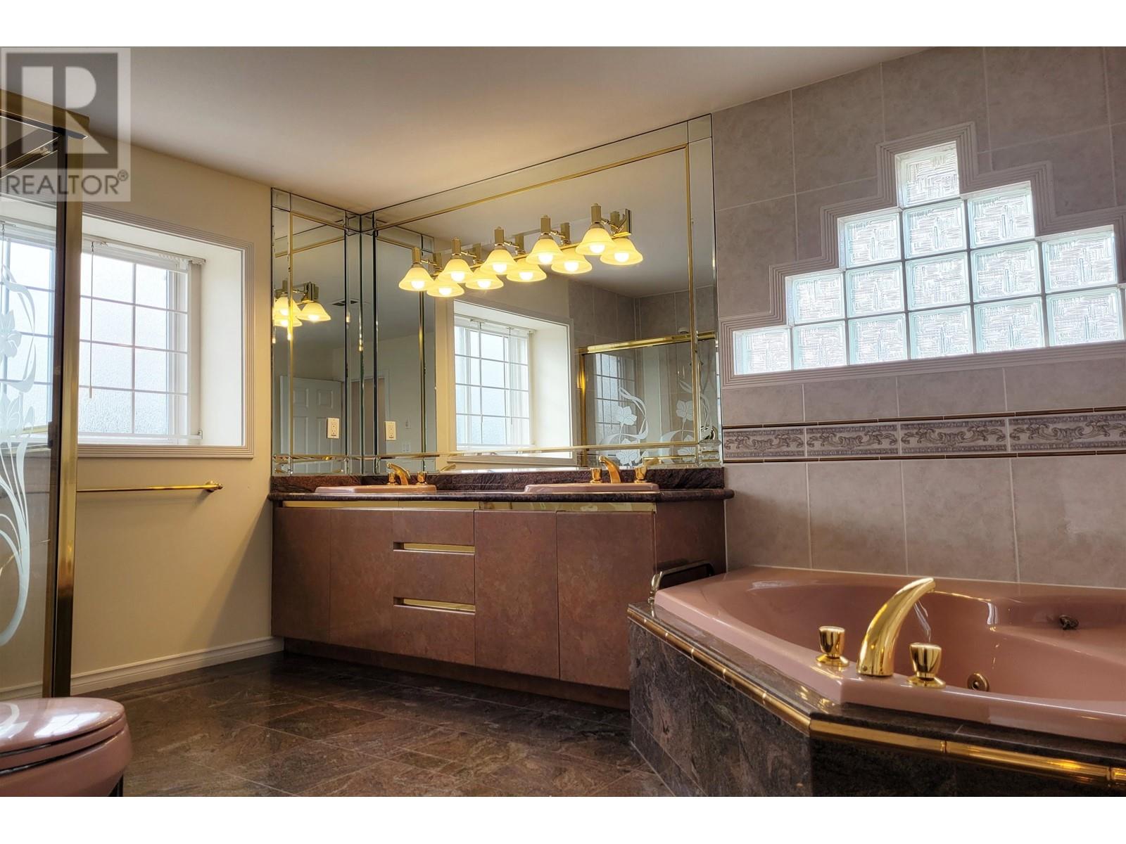 2556 W 20th Avenue, Vancouver, British Columbia  V6L 1G8 - Photo 18 - R2854494