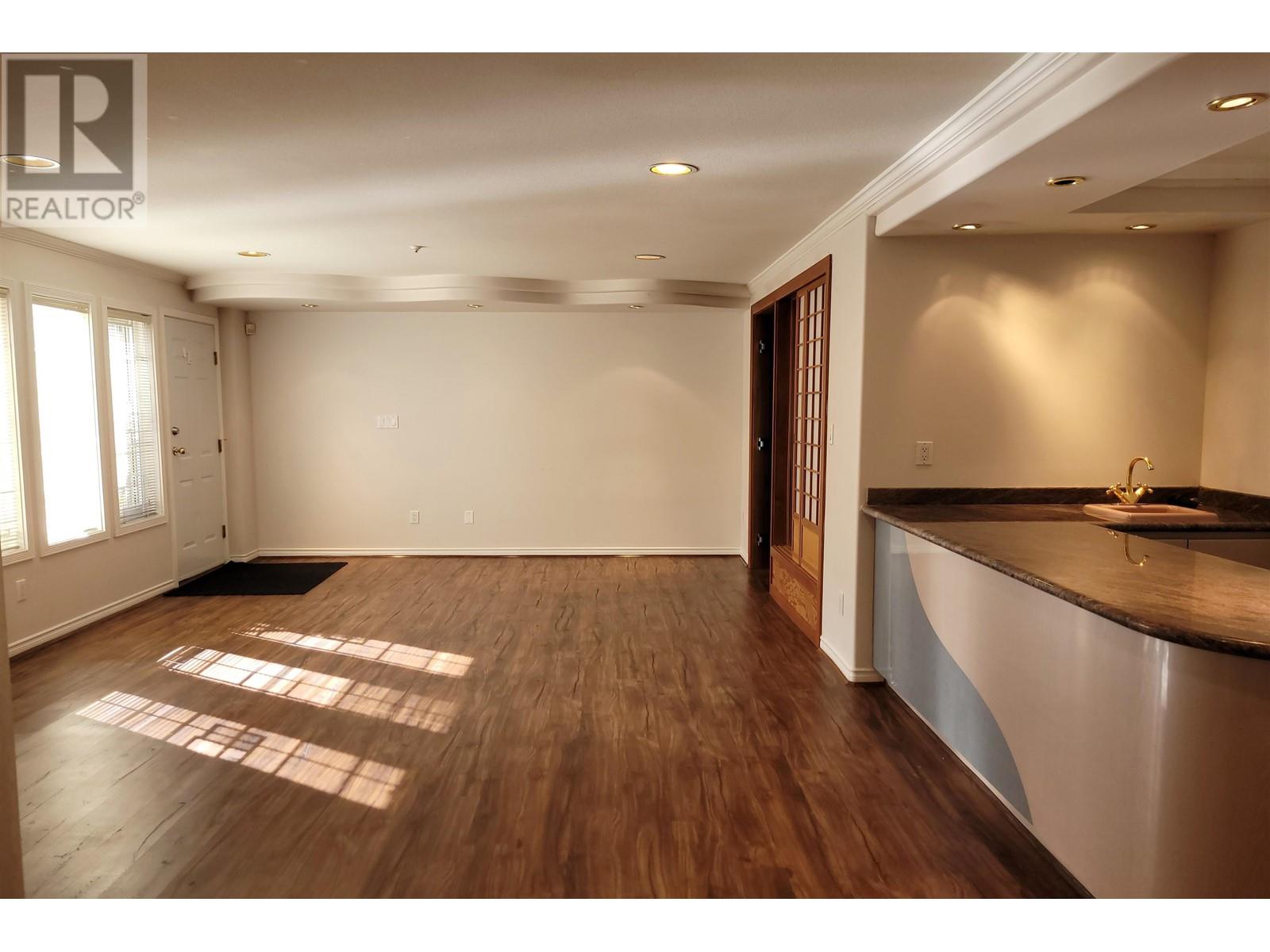 2556 W 20th Avenue, Vancouver, British Columbia  V6L 1G8 - Photo 23 - R2854494
