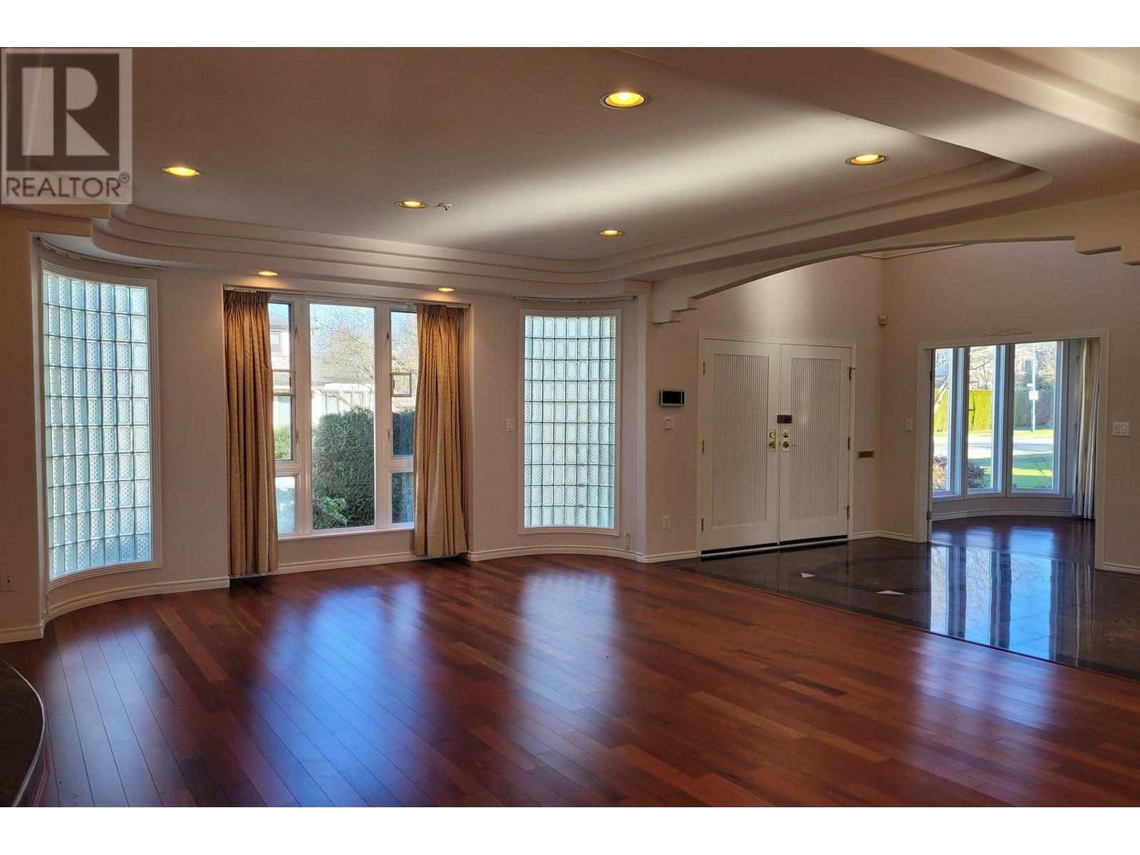 2556 W 20th Avenue, Vancouver, British Columbia  V6L 1G8 - Photo 4 - R2854494