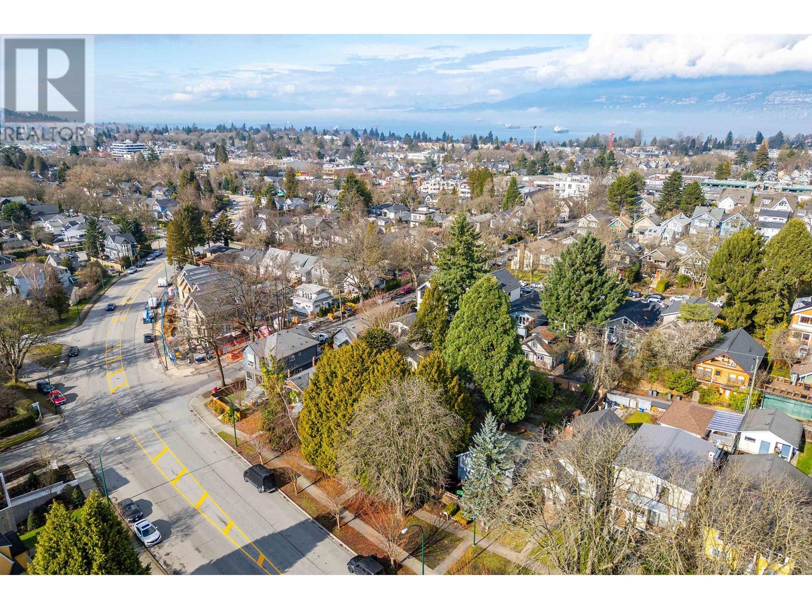 2635 W 12th Avenue, Vancouver, British Columbia  V6K 2P4 - Photo 14 - R2854515