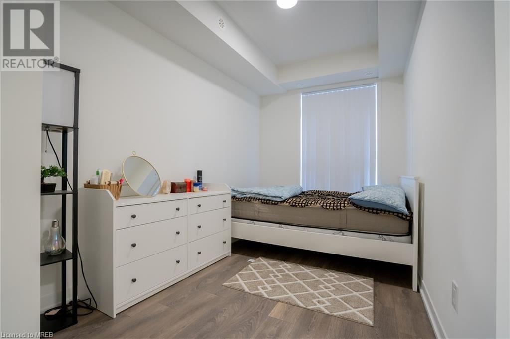 100 Canon Jackson Drive Drive Unit# 64, Toronto, Ontario  M6M 0C1 - Photo 14 - 40546874