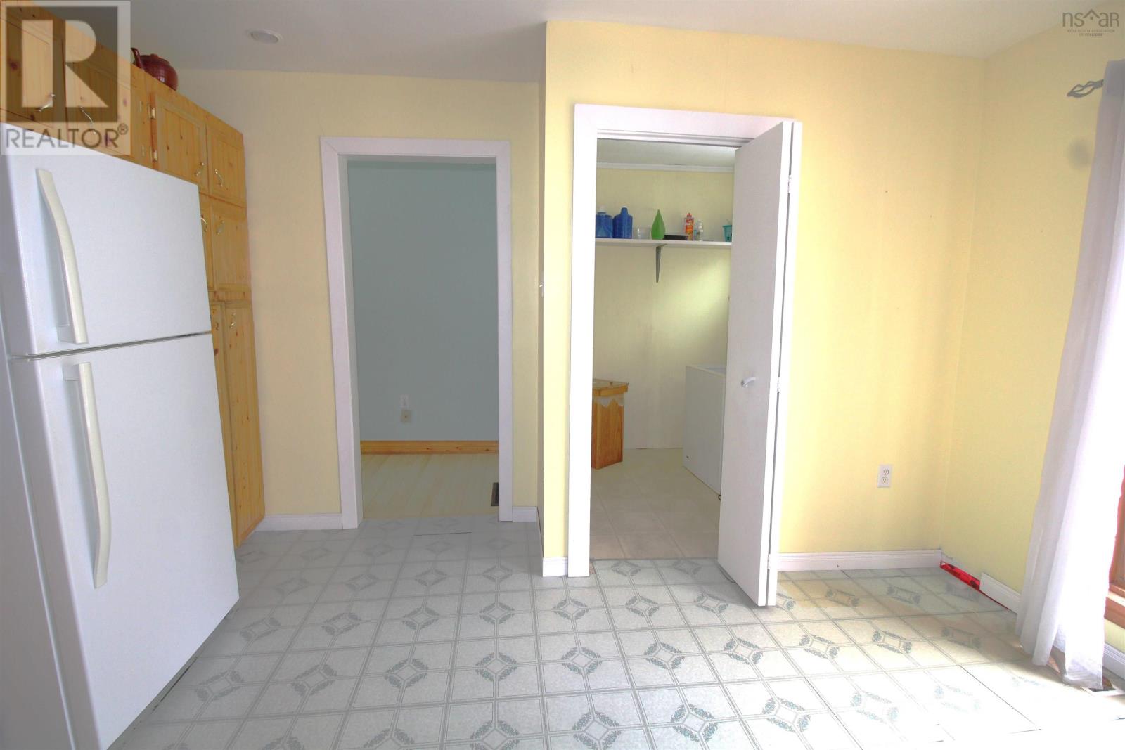 23 Windsor Junction Road, Windsor Junction, Nova Scotia  B2T 1G7 - Photo 5 - 202403661