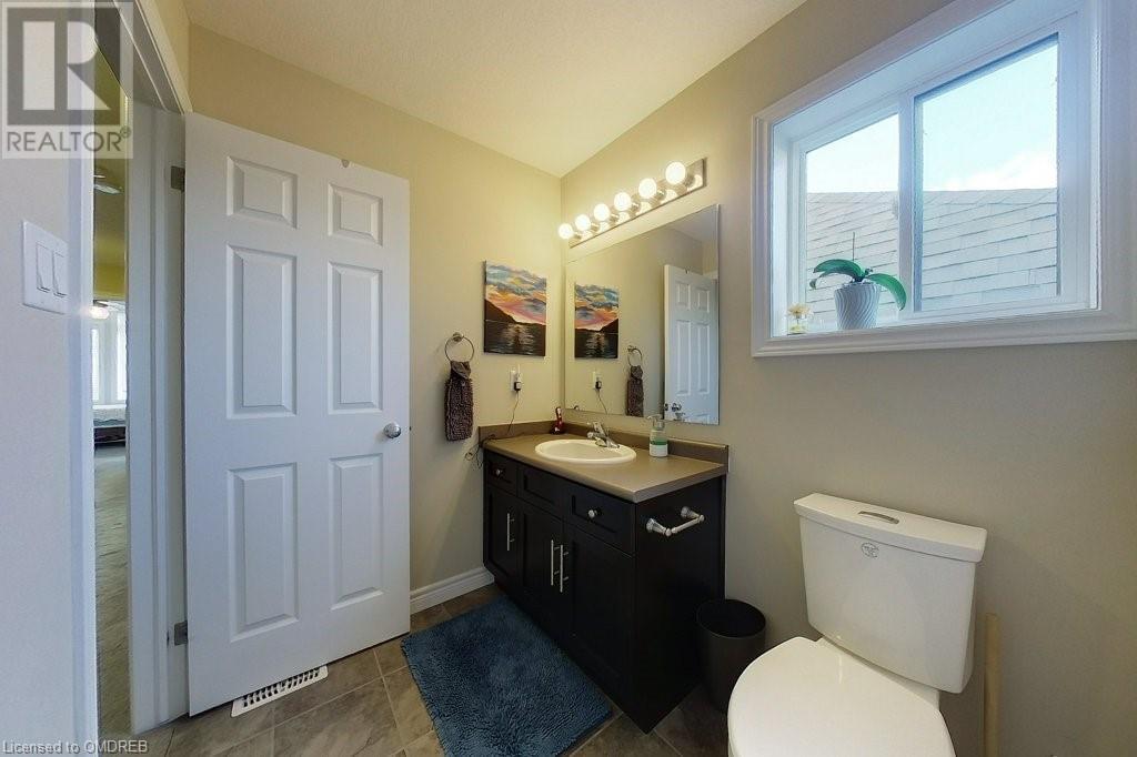 207 Eden Oak Trail Trail, Kitchener, Ontario  N2A 0H6 - Photo 32 - 40547639