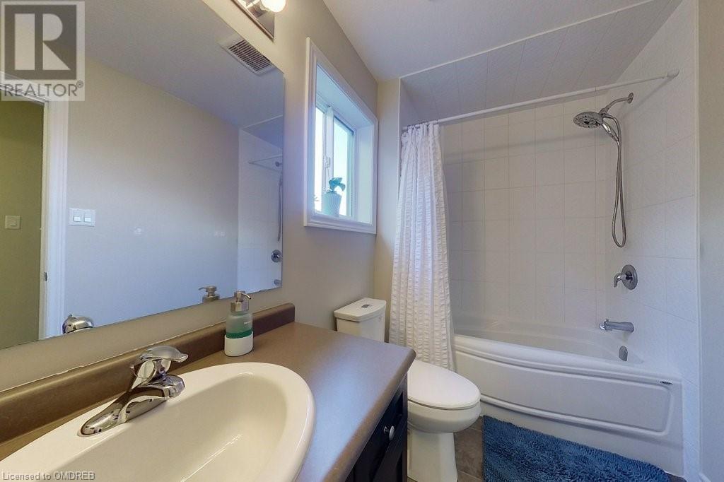 207 Eden Oak Trail Trail, Kitchener, Ontario  N2A 0H6 - Photo 33 - 40547639