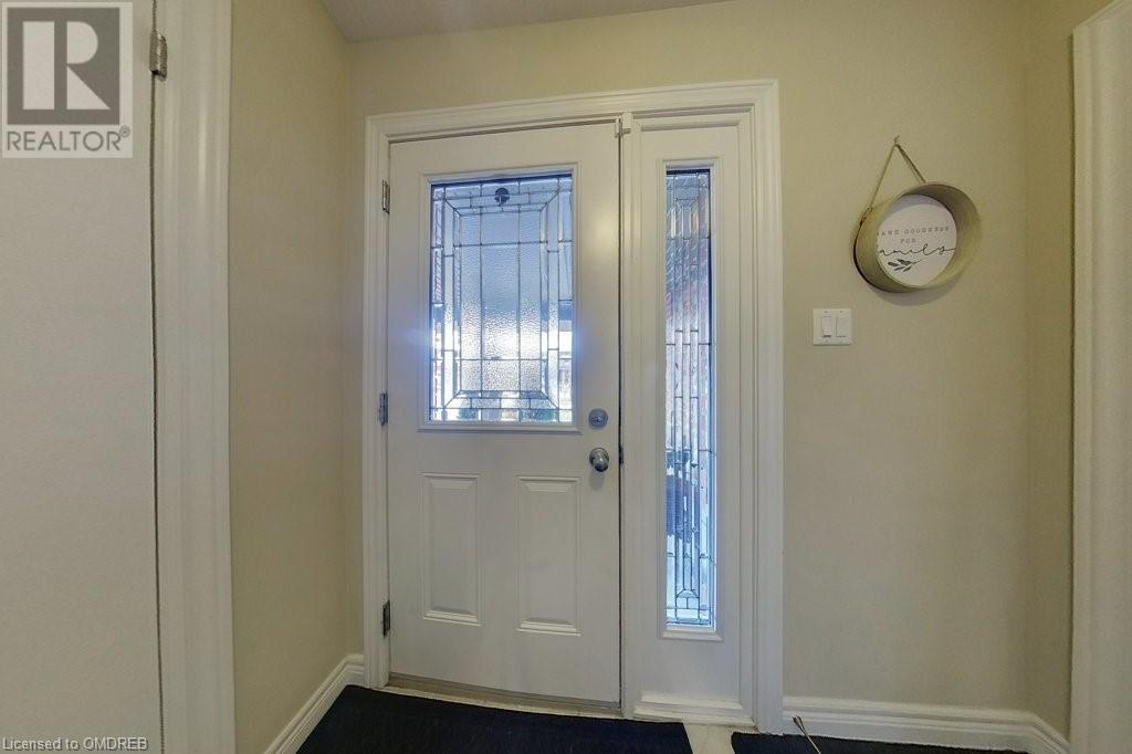 207 Eden Oak Trail Trail, Kitchener, Ontario  N2A 0H6 - Photo 4 - 40547639