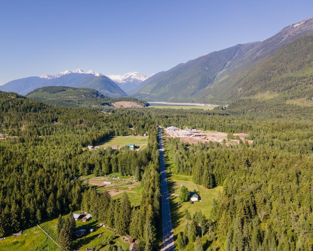 13312 Highway 31, Meadow Creek, British Columbia  V0G 1N0 - Photo 5 - 2475153