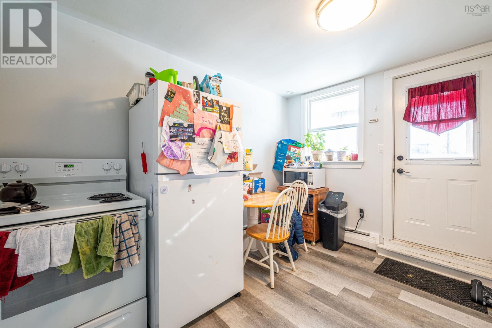 28 Hillcrest Avenue, Sackville, Nova Scotia  B4C 1X1 - Photo 32 - 202403665