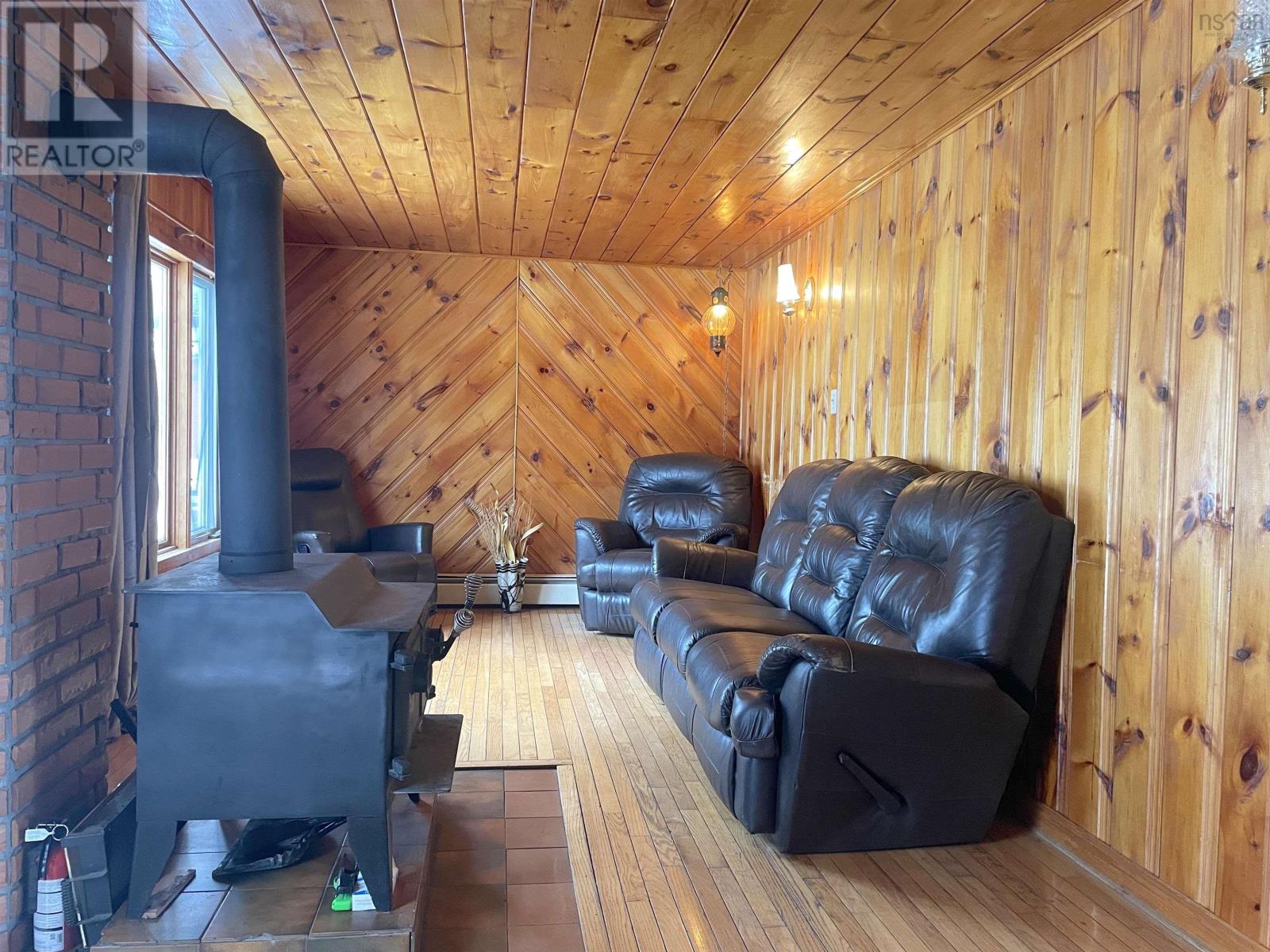 102 Oceanview Drive, Neils Harbour, Nova Scotia  B0C 1N0 - Photo 17 - 202403667