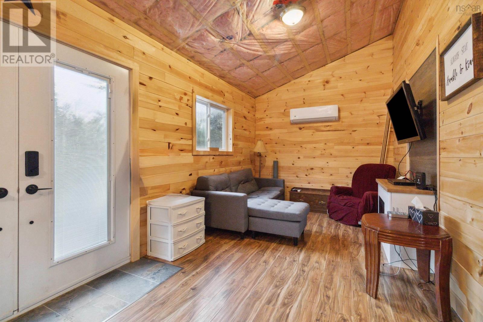 66 Shore Road, Walden, Nova Scotia  B0J 2E0 - Photo 9 - 202403677