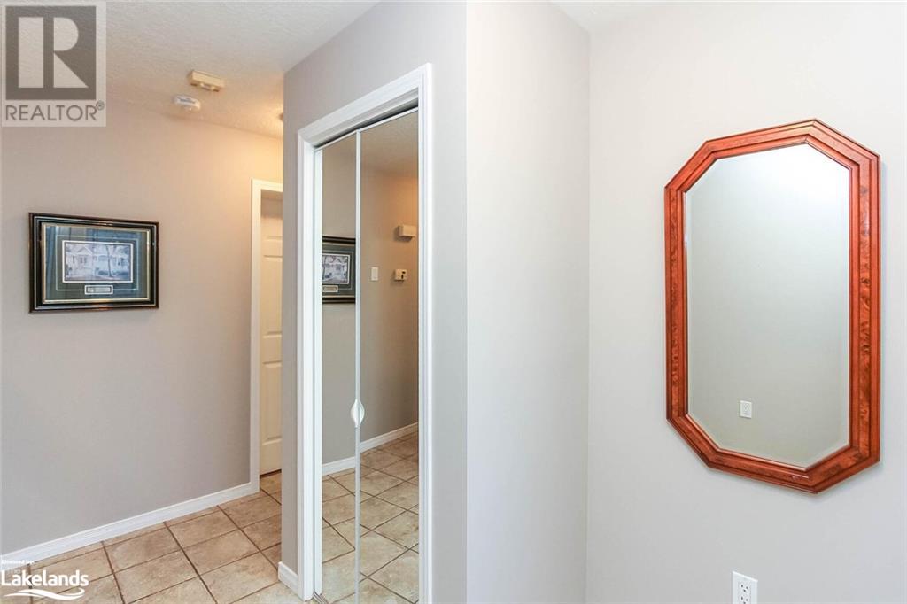 8 Pennsylvania Avenue, Wasaga Beach, Ontario  L9Z 3A8 - Photo 11 - 40546577