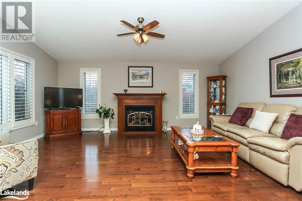 8 Pennsylvania Avenue, Wasaga Beach, Ontario  L9Z 3A8 - Photo 19 - 40546577