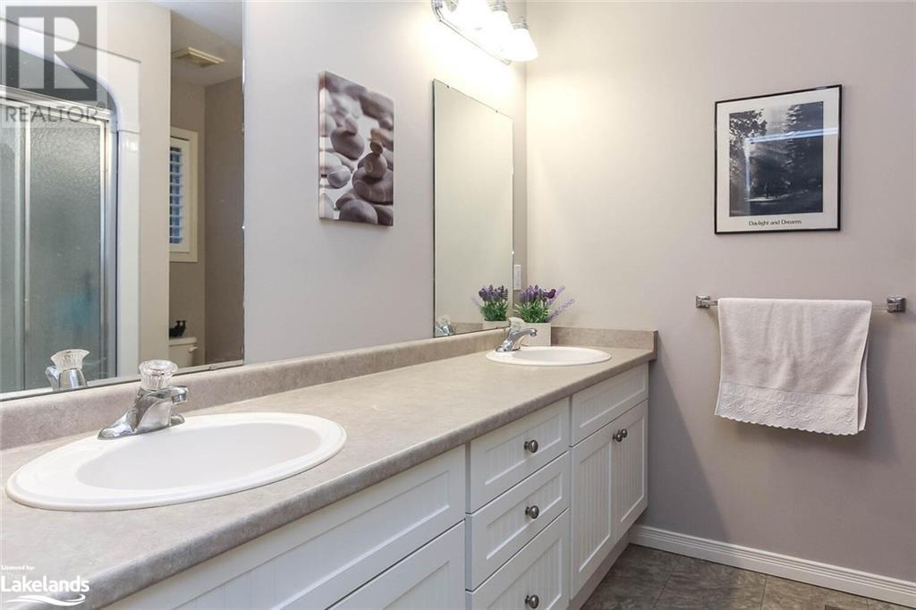 8 Pennsylvania Avenue, Wasaga Beach, Ontario  L9Z 3A8 - Photo 26 - 40546577