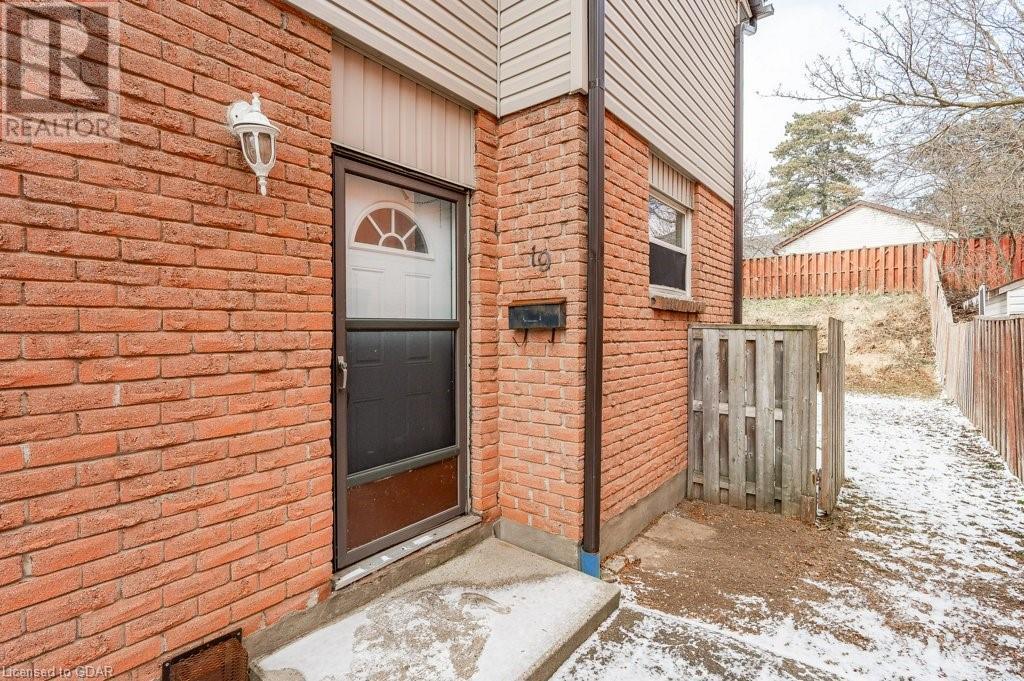 19 Mason Court, Guelph, Ontario  N1G 3G9 - Photo 5 - 40546446