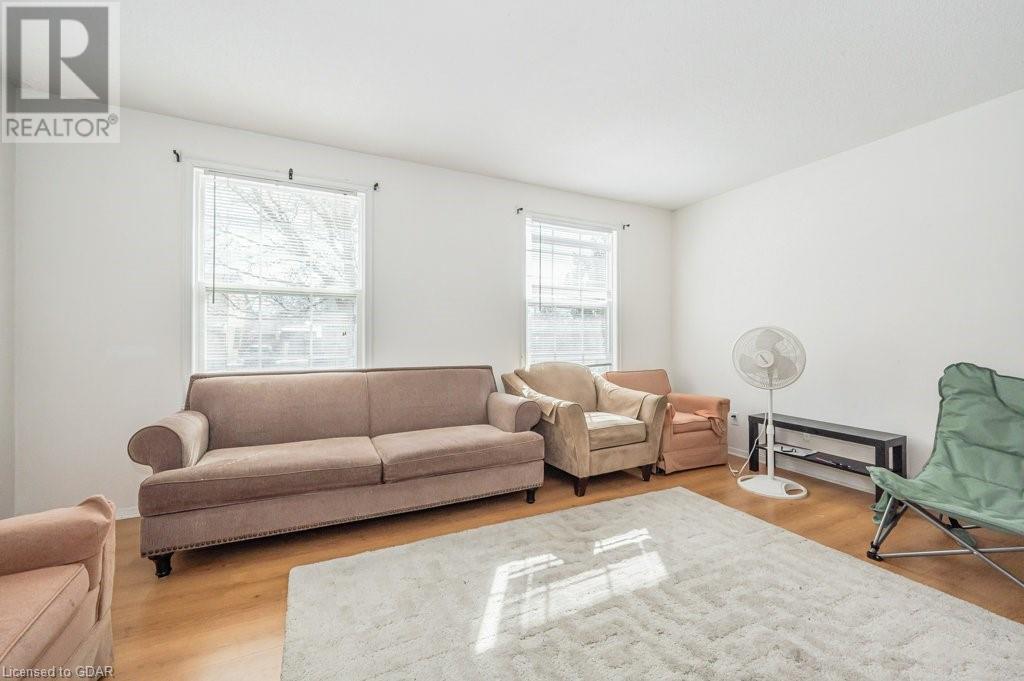 19 Mason Court, Guelph, Ontario  N1G 3G9 - Photo 7 - 40546446