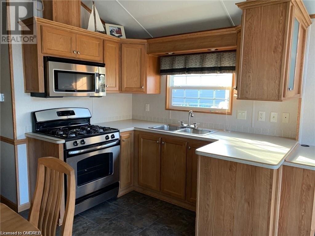 7489 Sideroad 5 E Unit# Tamarak 113, Mount Forest, Ontario  N0G 2L0 - Photo 15 - 40526002