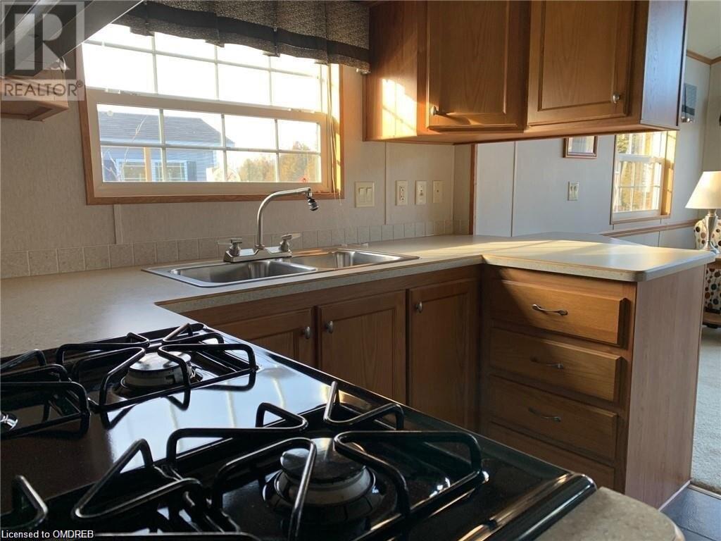 7489 Sideroad 5 E Unit# Tamarak 113, Mount Forest, Ontario  N0G 2L0 - Photo 18 - 40526002