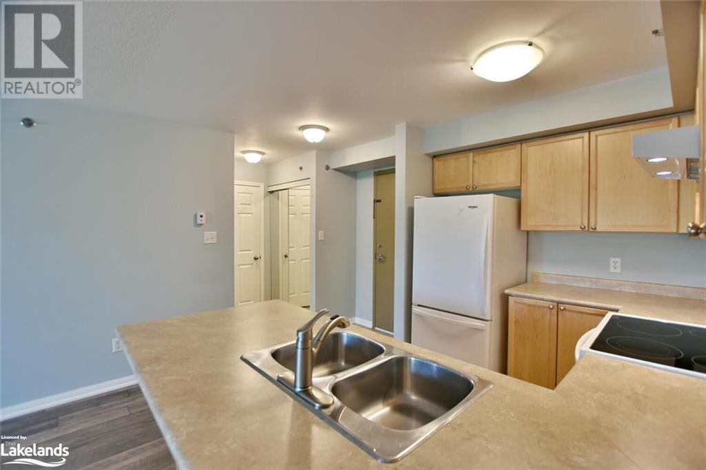 16 Westbury Road Unit# 210, Wasaga Beach, Ontario  L9Z 0B8 - Photo 21 - 40547236