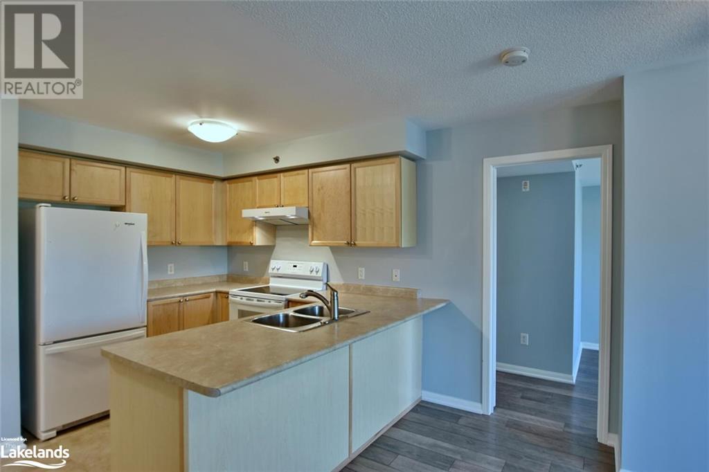 16 Westbury Road Unit# 210, Wasaga Beach, Ontario  L9Z 0B8 - Photo 23 - 40547236