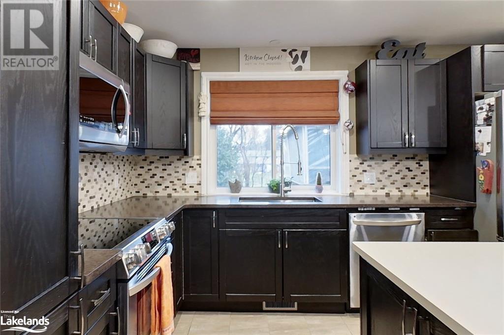 213 Hamilton Drive, Stayner, Ontario  L0M 1S0 - Photo 13 - 40544769