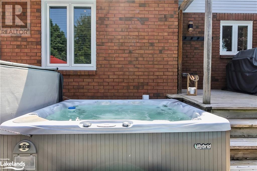 79 Lockhart Road, Collingwood, Ontario  L9Y 4N4 - Photo 42 - 40546722