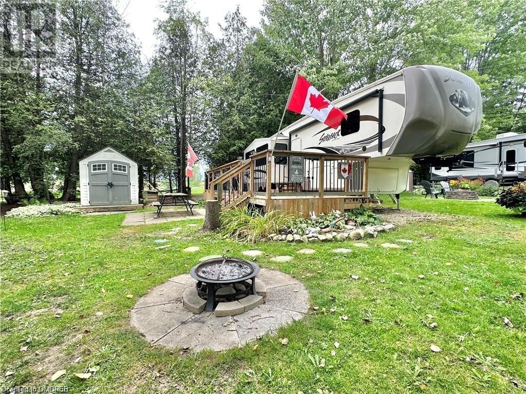 7489 Sideroad 5 E E Unit# Woodside 44, Mount Forest, Ontario  N0G 2L0 - Photo 3 - 40528874