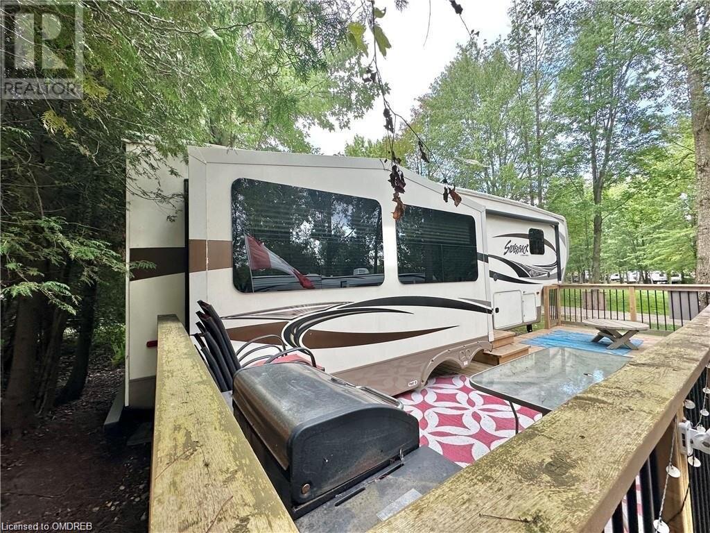 7489 Sideroad 5 E E Unit# Woodside 44, Mount Forest, Ontario  N0G 2L0 - Photo 6 - 40528874