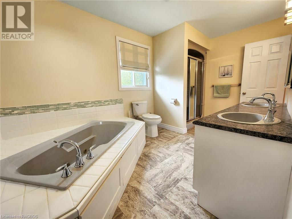 164 Balmy Beach Road, Georgian Bluffs, Ontario  N4K 5N4 - Photo 34 - 40545970