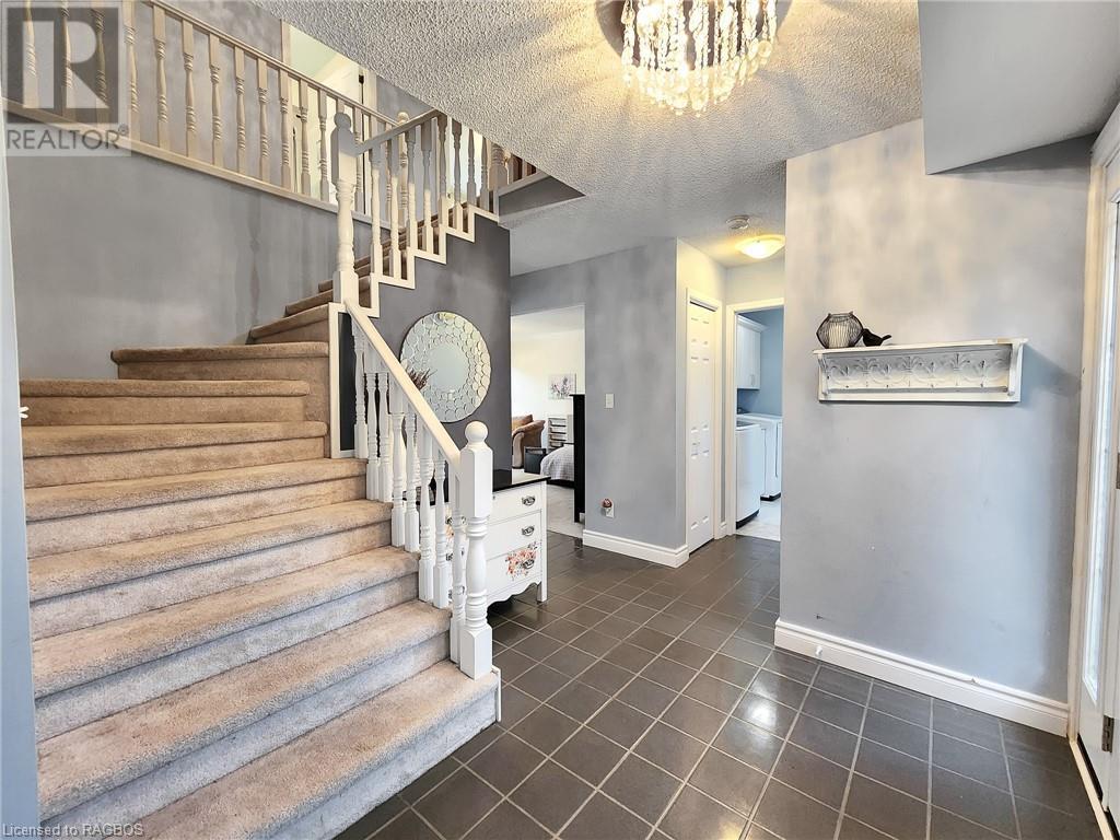 164 Balmy Beach Road, Georgian Bluffs, Ontario  N4K 5N4 - Photo 11 - 40545970