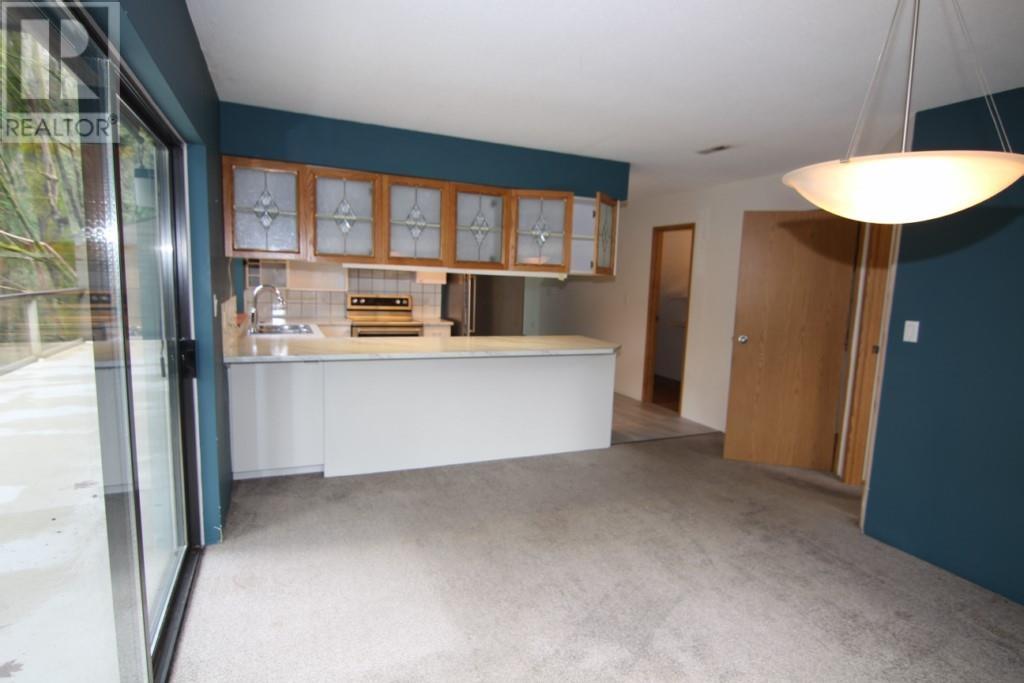 626 W 22nd Street, North Vancouver, British Columbia  V7M 2A7 - Photo 14 - R2854596