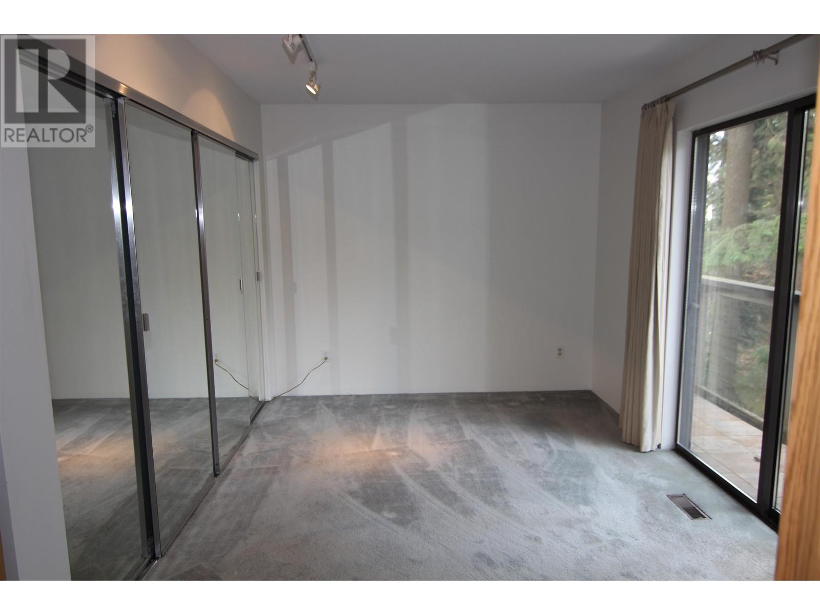 626 W 22nd Street, North Vancouver, British Columbia  V7M 2A7 - Photo 19 - R2854596