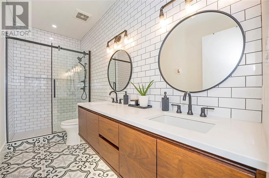 380 Guelph Avenue, Cambridge, Ontario  N3C 2V3 - Photo 29 - 40546286