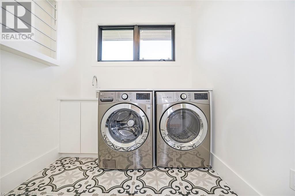 380 Guelph Avenue, Cambridge, Ontario  N3C 2V3 - Photo 32 - 40546286