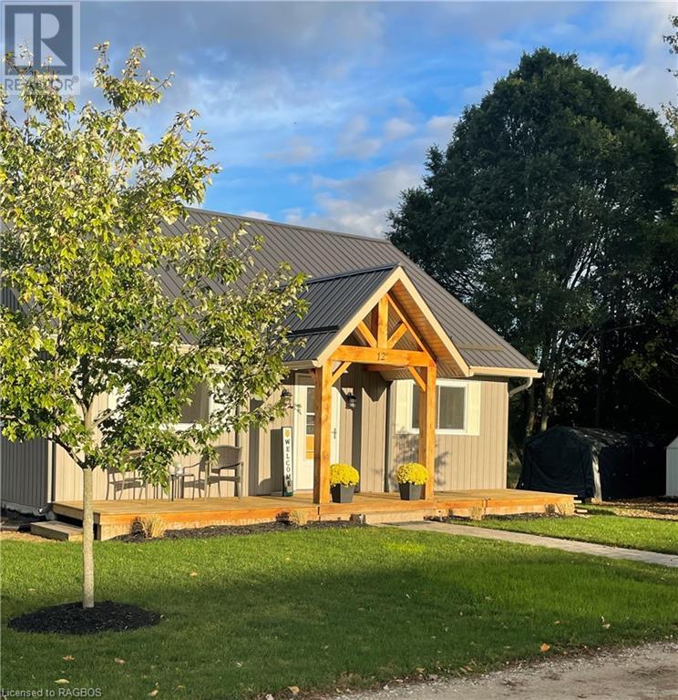 12 Dundas Street, Paisley, Ontario  N0G 2N0 - Photo 2 - 40536732