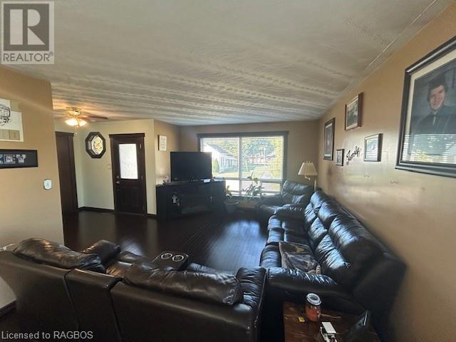 213 Queen Street S, Durham, Ontario  N0G 1R0 - Photo 5 - 40546506