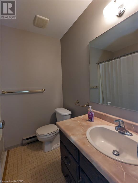 738 Queen Street, Kincardine, Ontario  N2Z 2Y9 - Photo 5 - 40547664