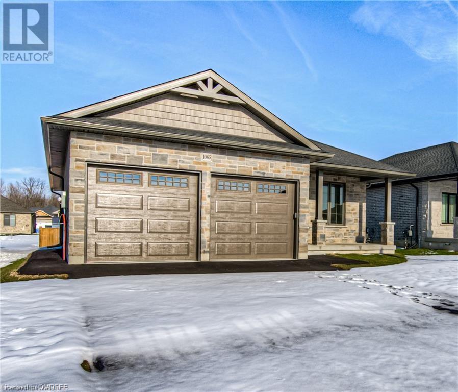 1065 Kincaid Street W, Listowel, Ontario  N4W 0J8 - Photo 2 - 40547924