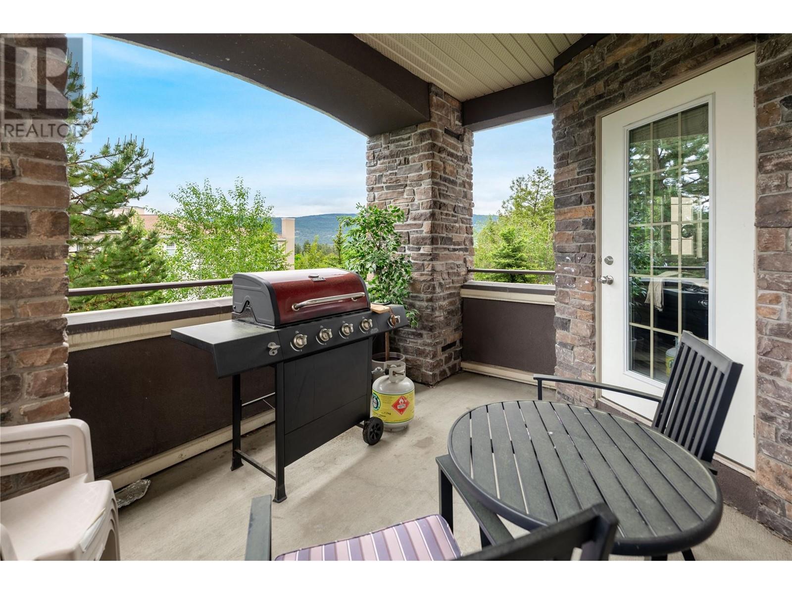 1875 Country Club Drive Unit# 1110 Kelowna