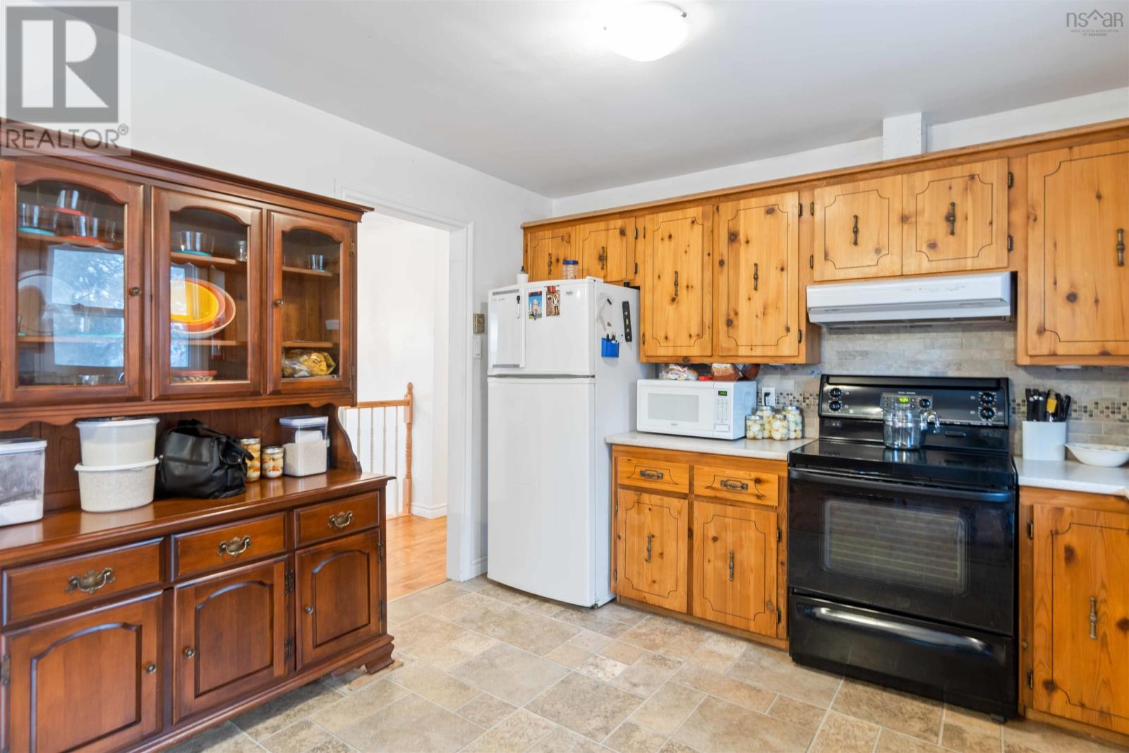 3275 Highway 1, Aylesford East, Nova Scotia  B0P 1C0 - Photo 5 - 202403719