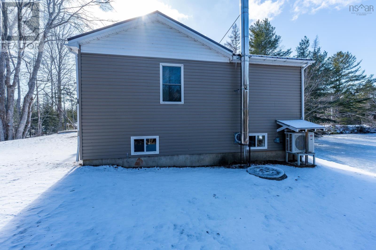 2567 Fourth Lake Road, Doucetteville, Nova Scotia  B0W 1H0 - Photo 7 - 202403721