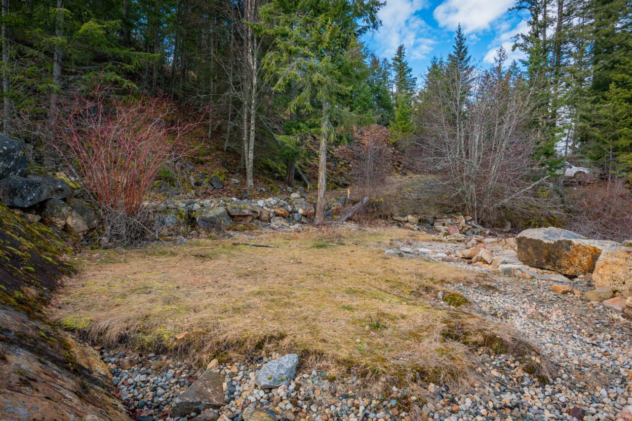 397 Park Avenue, Procter, British Columbia  V1L 0B6 - Photo 21 - 2475151