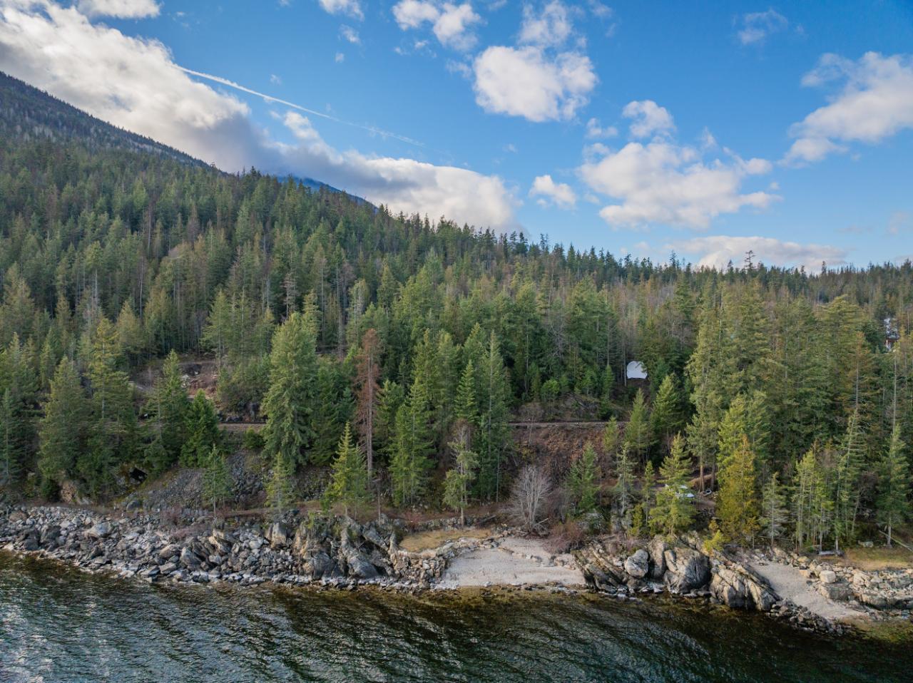 397 Park Avenue, Procter, British Columbia  V1L 0B6 - Photo 8 - 2475151