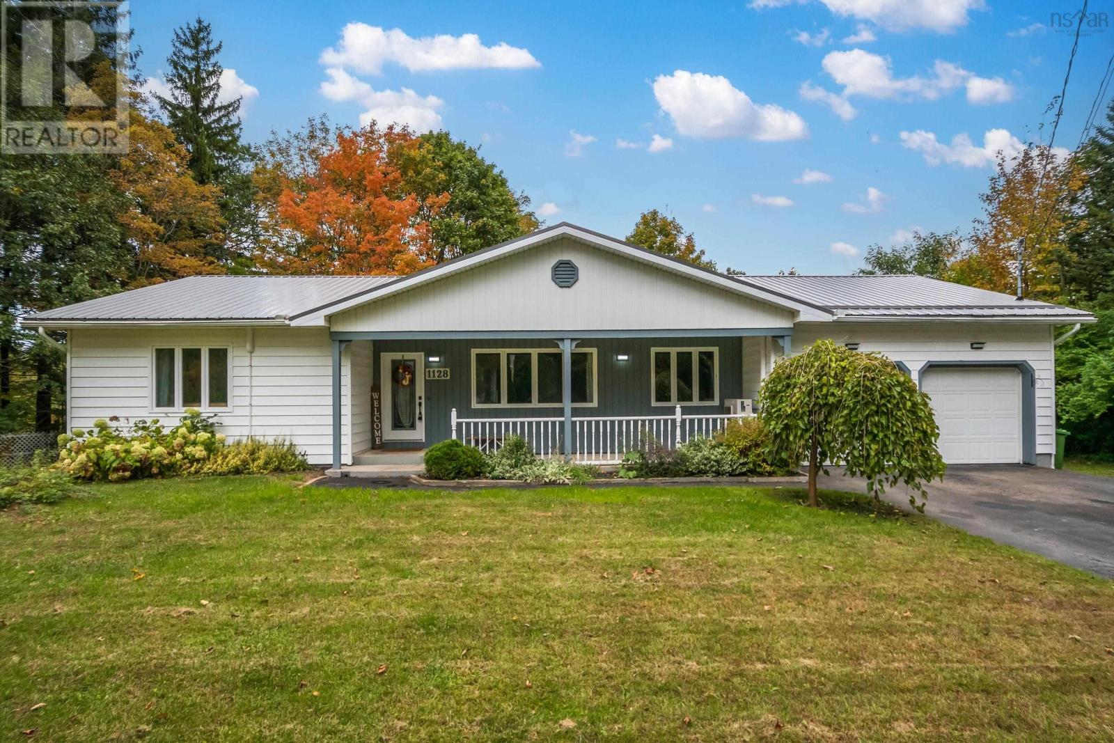 1128 Maple Avenue, Aylesford, Nova Scotia  B0P 1C0 - Photo 1 - 202403722