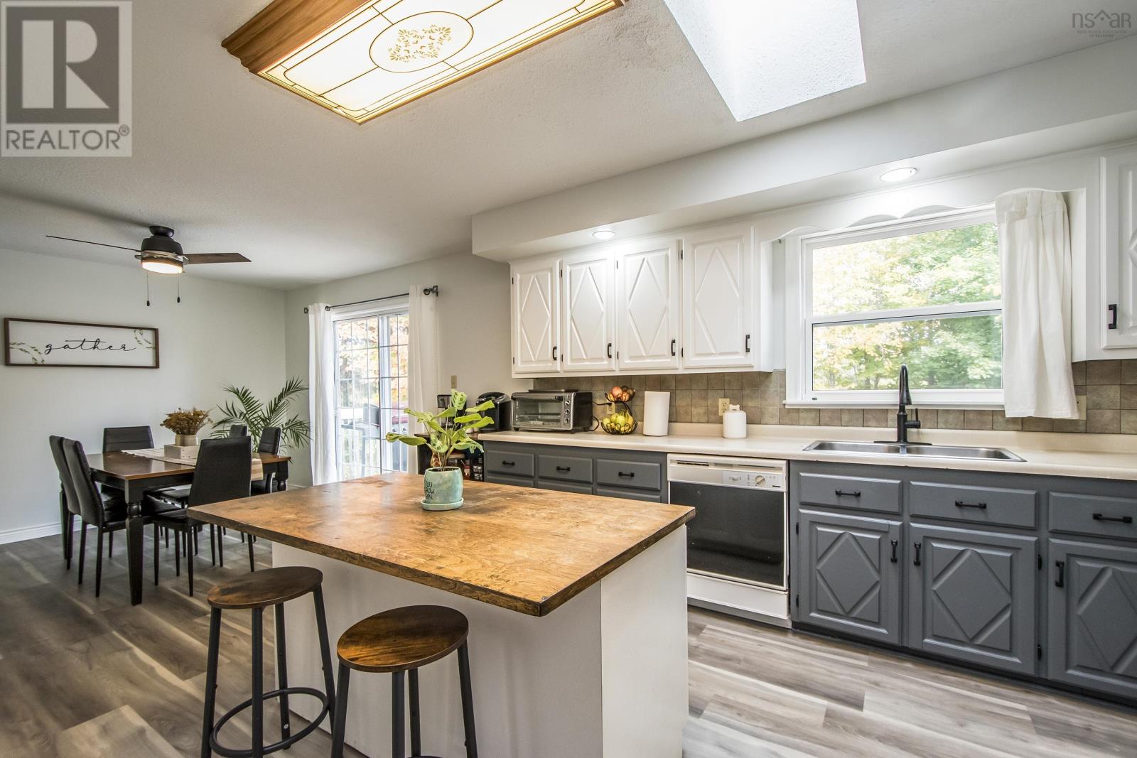 1128 Maple Avenue, Aylesford, Nova Scotia  B0P 1C0 - Photo 11 - 202403722