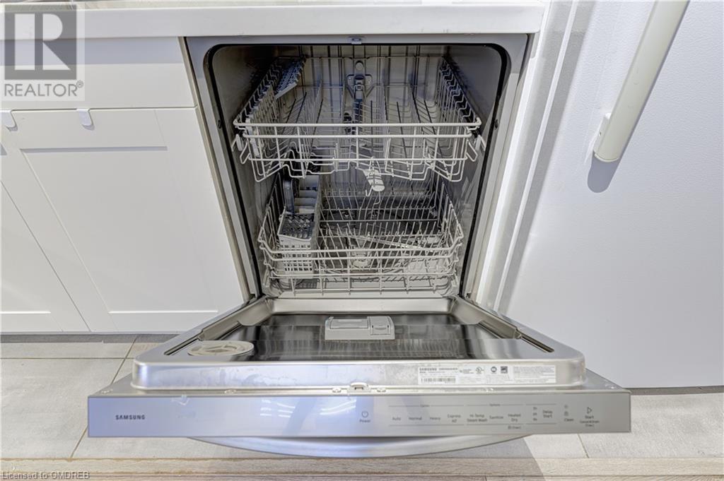 31 Dickson Street, Hamilton, Ontario  L8L 6B9 - Photo 24 - 40547855